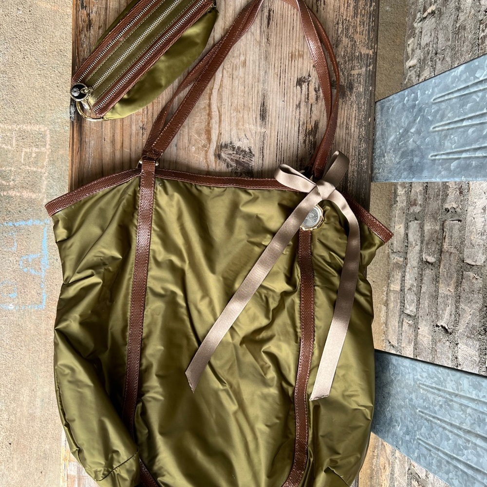 Henri Bendel Olive Green Tote Bag with Brown Accents and Matching Cosmetic Bag